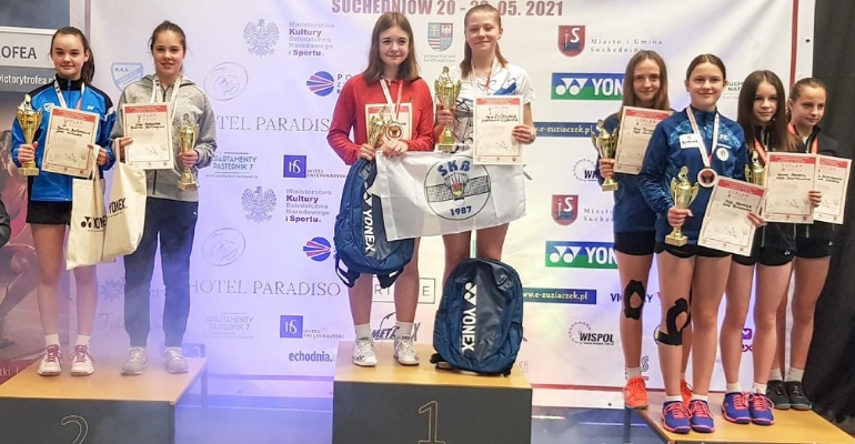 Lena Makowska Wicemistrzynią Polski w grze podwójnej w badmintonie